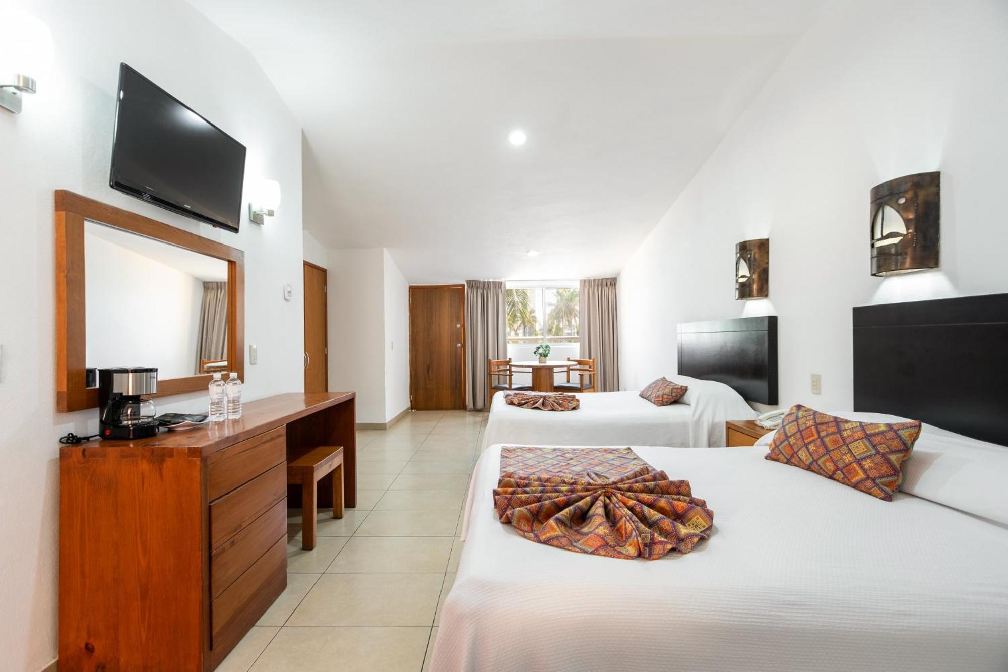 Costa De Oro Beach Hotel Mazatlán Pokój zdjęcie